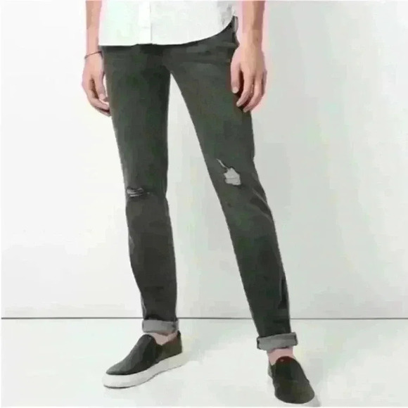 FRAME- Men's "L'Homme Skinny" Distressed
Jeans -Verne Wash Size 30 NWT! - Picture 1 of 10